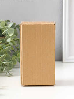 Сувенир полистоун "Девушка-ангел в светло-розовом платье с золотым сердцем" 14,5 см