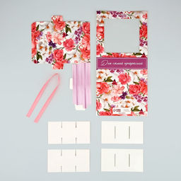 Цена за 5 шт. Коробка под 9 конфет с ячейками Самой прекрасной 14.5?13.5?3.5 см