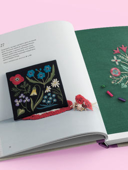 Вышивка Элис Макабэ. Легенды цветочной долины