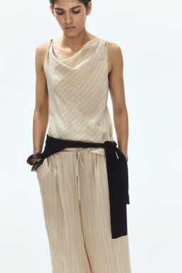 Top asim?trico con escote drapeado - H&m фото 6