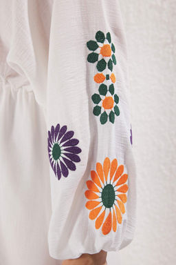 Trendyolmilla Beyaz Cicek Nak?sl? Midi Dokuma Elbise TWOSS25EL00771  фото 3