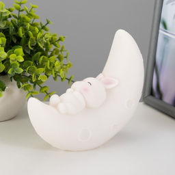 Фигурка светящаяся RISALUX «Зайка на луне», LED-ночник, 2 Вт, от батареек 3×LR44, белый, 14×6.5×12 см