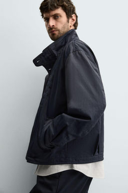 TECHNICAL JACKET WITH CONTRAST LINING - Zara фото 6