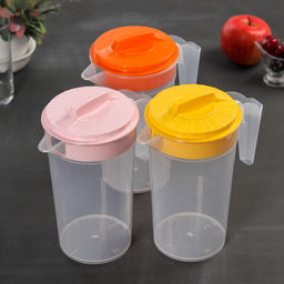 Цена за 2 шт. Кувшин для воды с крышкой, 1.2 л, пластик, МИКС