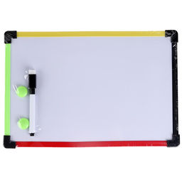 Доска магнитно-маркерная с магнитами и маркером «Цветная» 1×30×20 см, МИКС