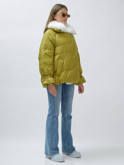 ВИДЕООБЗОР Куртка Бренд Visdeer ПРЕМИУМ КЛАССА зимняя с мехом ЕНОТА, горчичного цвета - Mtforce фото 4