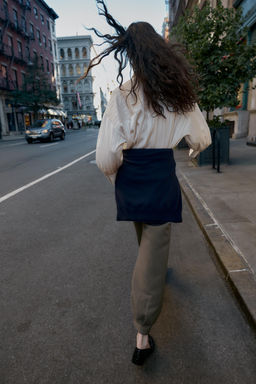 OVERSIZE STRIPED SHIRT