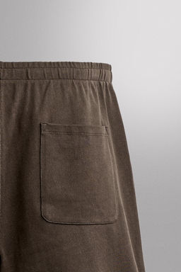 PANTAL?N CORTO JOGGER HEAVYWEIGHT 9 / Marr?n - Zara фото 4