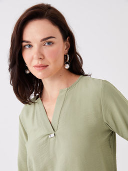 Ka??k Yaka D?z Uzun Kollu Kad?n Bluz