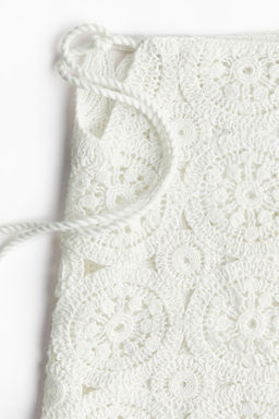 Pantalon playero corto efecto crochet - H&m фото 6