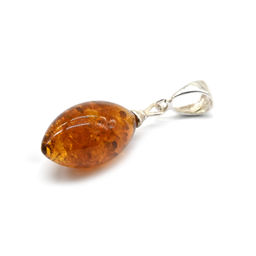 Кулон в форме Рис из янтаря 12*20мм цв.коньячный