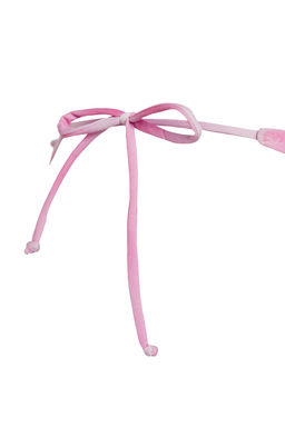 TRENDYOLMILLA Batik Desenli Ucgen Baglamal? Regular Bikini Tak?m? TBESS22BT0003  фото 17