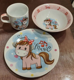 Набор детский 3пр Пони (тарелка 17,5см, салатник 15см, кружка 230мл) под/уп C589# DANIKS (320047)