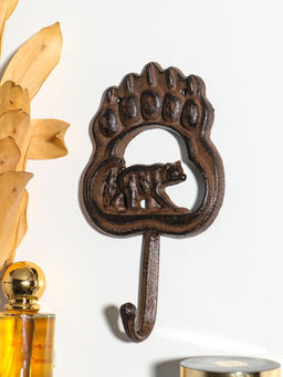 Крючок декоративный чугун "След медведя и медведь" 18,5х10,5х3,5 см