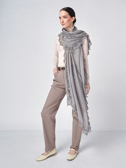 Большой, мягкий, тонкий и очень нежный двусторонний палантин с рисунком. - Tantino фото 4