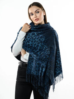 Яркий палантин с анималистичным принтом