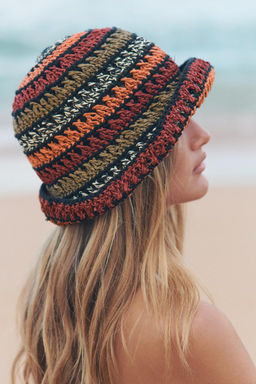 CONTRAST MIXED BRAIDED BUCKET HAT - Zara фото 2