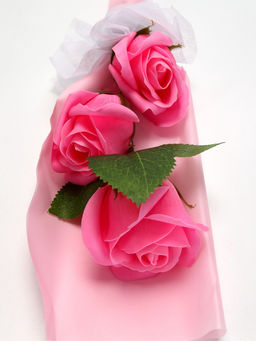 Букет из трех мыльных розовых роз в колбе. - SB BEAUTY фото 7