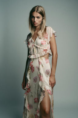 FLORAL PRINT CUT-OUT MIDI DRESS - Zara фото 2