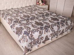 АРТ 114 Покрывало- плед с бамбошками 150*210 "Царский"