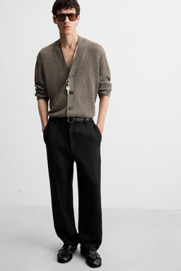 TEXTURED REGULAR FIT TROUSERS - Zara фото 15