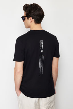 Siyah Regular/Normal Kesim Yaz? Bask?l? Nak?sl? %100 Pamuklu K?sa Kol T-Shirt TMNSS24TS00133