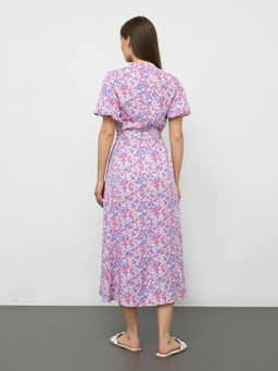 Платье женское миди из вискозы в лавандовом оттенке с цветочным принтом цветочки на лаванде 152495