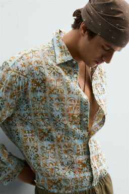 CAMISA RELAXED FIT ESTAMPADO GEOM?TRICO / Celeste - Zara фото 6