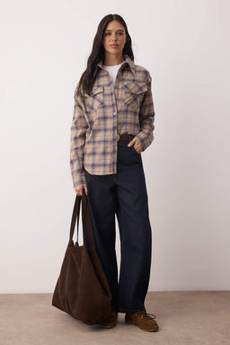 Kahverengi Ekoseli Cep Detayl? Oversize Flanel Gomlek TWOAW26GO00143 - Trendyolmilla фото 5