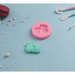 Цена за 4 шт. Молд для заливки Барашек, силикон, 6.2?6.2?1.1 см, розовый