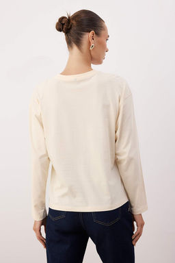 TRENDYOLMILLA Siyah-Beyaz 2li Paket %100 Suprem Oversize/Genis Kesim Orme T-Shirt TWOAW25TS00004  фото 28