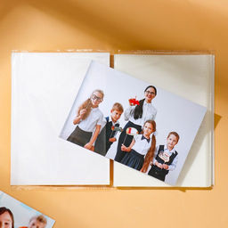 Фотоальбом на 36 фото 10×15 см «Наш дружный класс», в мягкой обложке