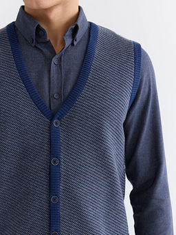 Standart Kal?p V Yaka Erkek Triko Yelek