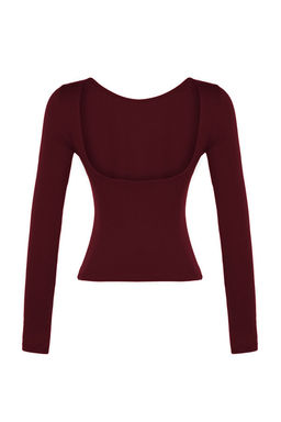 Koyu Bordo Pamuklu S?rt Dekolteli Fitted/Vucuda Oturan Esnek Orme Bluz TWOAW24BZ00160