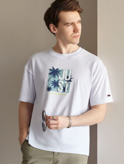 Свободная футболка с авторским принтом