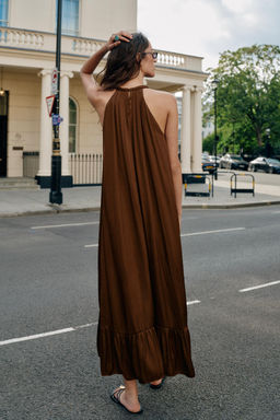 VESTIDO MIDI ASIM?TRICO SATINADO / Marr?n - Zara фото 4