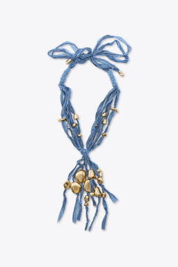WOVEN NECKLACE WITH METAL PIECES