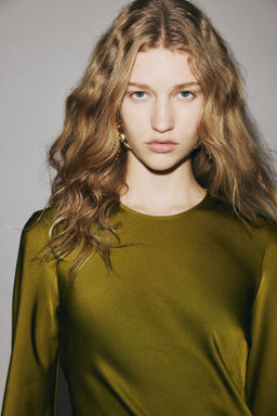 Vestido con lazada y espalda descubierta - H&m фото 5