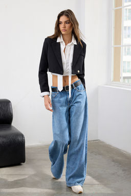 Siyah Crop Astarl? Dokuma Blazer Ceket TWOAW22CE0086