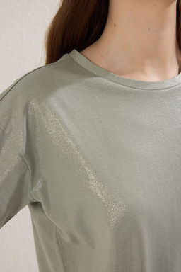 Trendyolmilla Alt?n Varak Bask?l? Regular/Normal Kal?p Orme Bluz TWOSS24BZ00097  фото 3