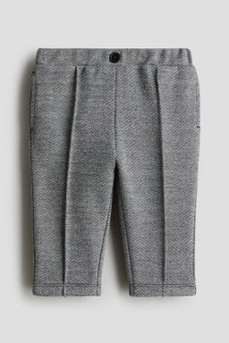 Pantal?n de vestir en sudadera