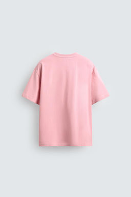 CAMISETA TEXTO BORDADO / Rosa lavado