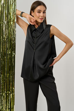 Блузка из атласа с воротником черная