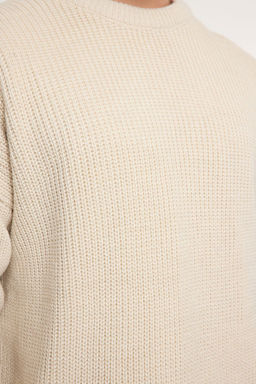 Bej Oversize Fit Couple/Cift Genis Kal?p Bisiklet Yaka Basic Triko Kazak TMNAW23KZ00189