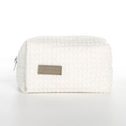 Косметичка женская на молнии TEXTURA, объёмная, маленькая, вафельная текстура, мягкая, белая  фото 6