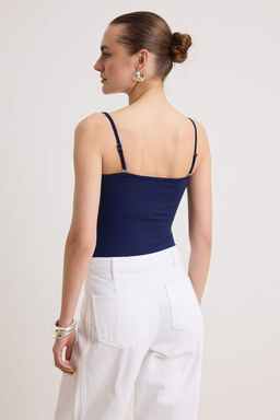 Beyaz Pileli Cep Detayl? %100 Pamuk Baggy Yuksek Bel Jeans TWOSS26JE00247 - Trendyolmilla фото 4