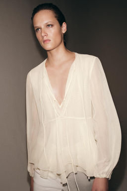 BLUSA VOLANTES ZW COLLECTION / Crudo - Zara фото 4