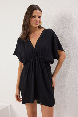 TRENDYOLMILLA Siyah Mini Dokuma Plaj Elbisesi TBESS25EL00090