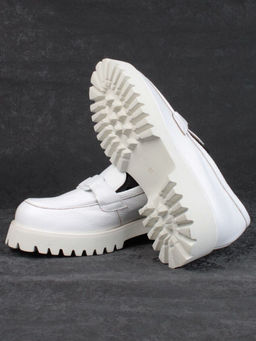 03-HP9967B WHITE Лоферы женские (натуральная кожа)