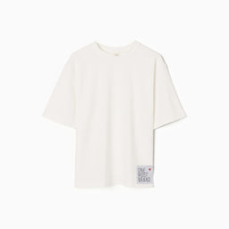 Футболка оверсайз с нашивкой женская MINAKU: One Most Brand, экрю, размер 42